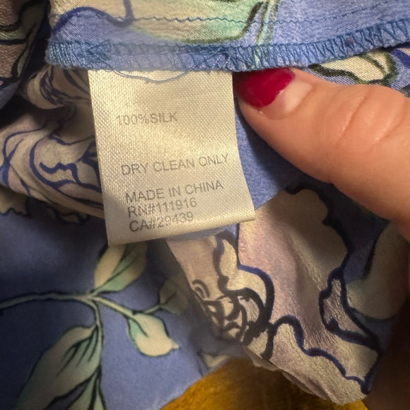 Yumi Kim Floral Off-Shoulder Women Top - Picture 2 of 3